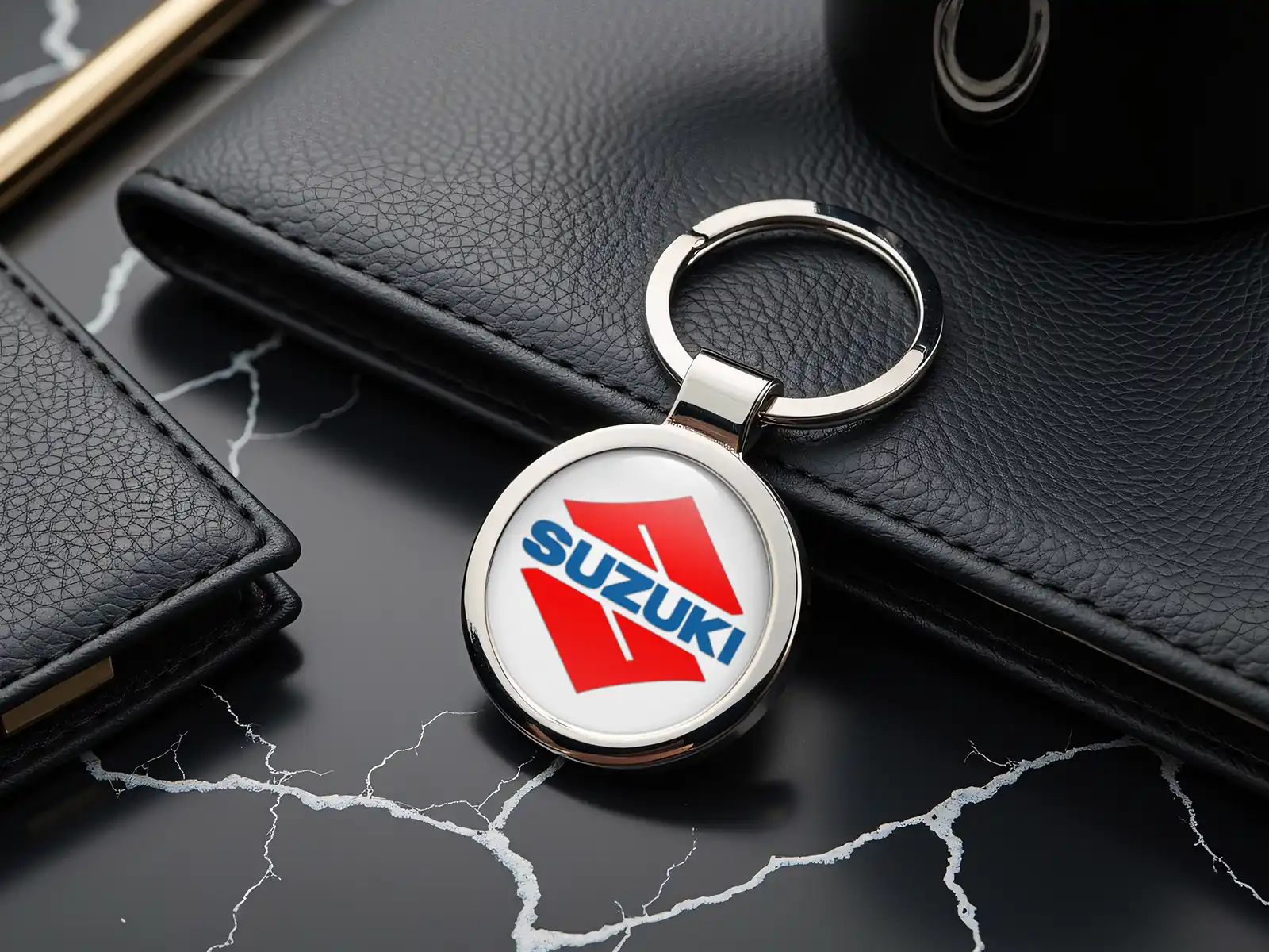 Suzuki Llavero Metal Universal Premium Robusto